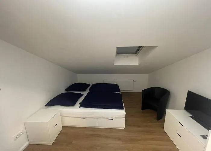 Buxtehude*Wohnung*100Qm*6 Schlafplaetze*Neu*