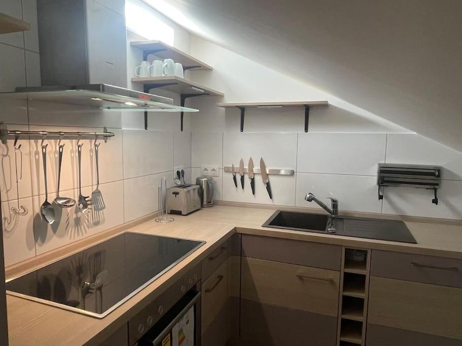 Buxtehude*wohnung*100qm*6 Schlafplaetze*neu* Apartment Buxtehude